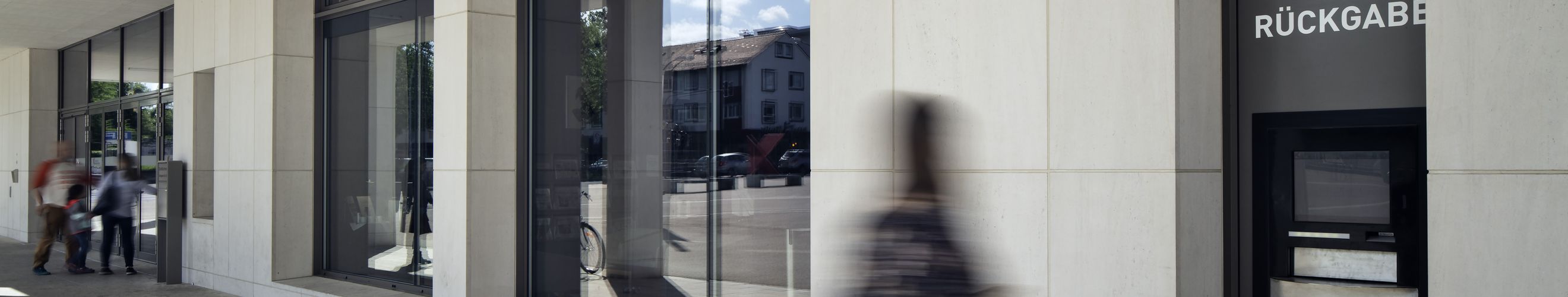 Stadtbücherei - Außenrückgabe
